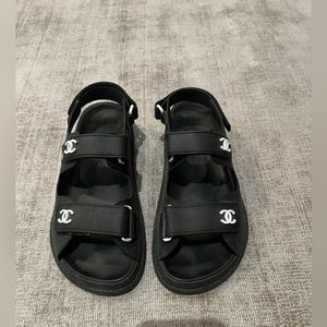 CHANEL SANDAL